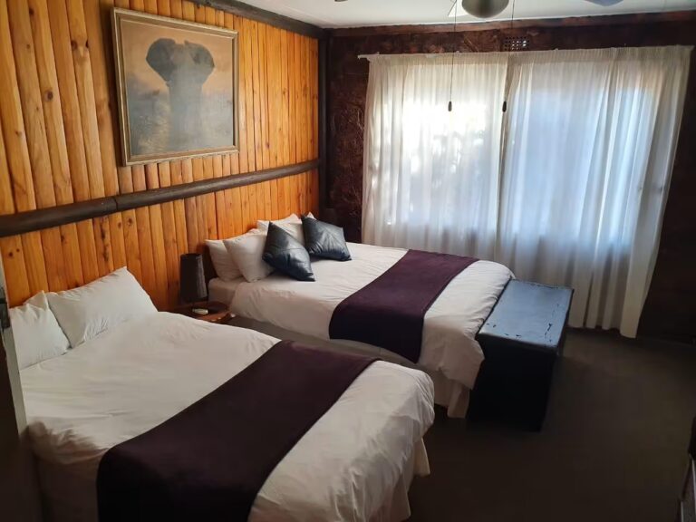 Elephant Rock Inn Self-catering Accommodation in Olifantshoek