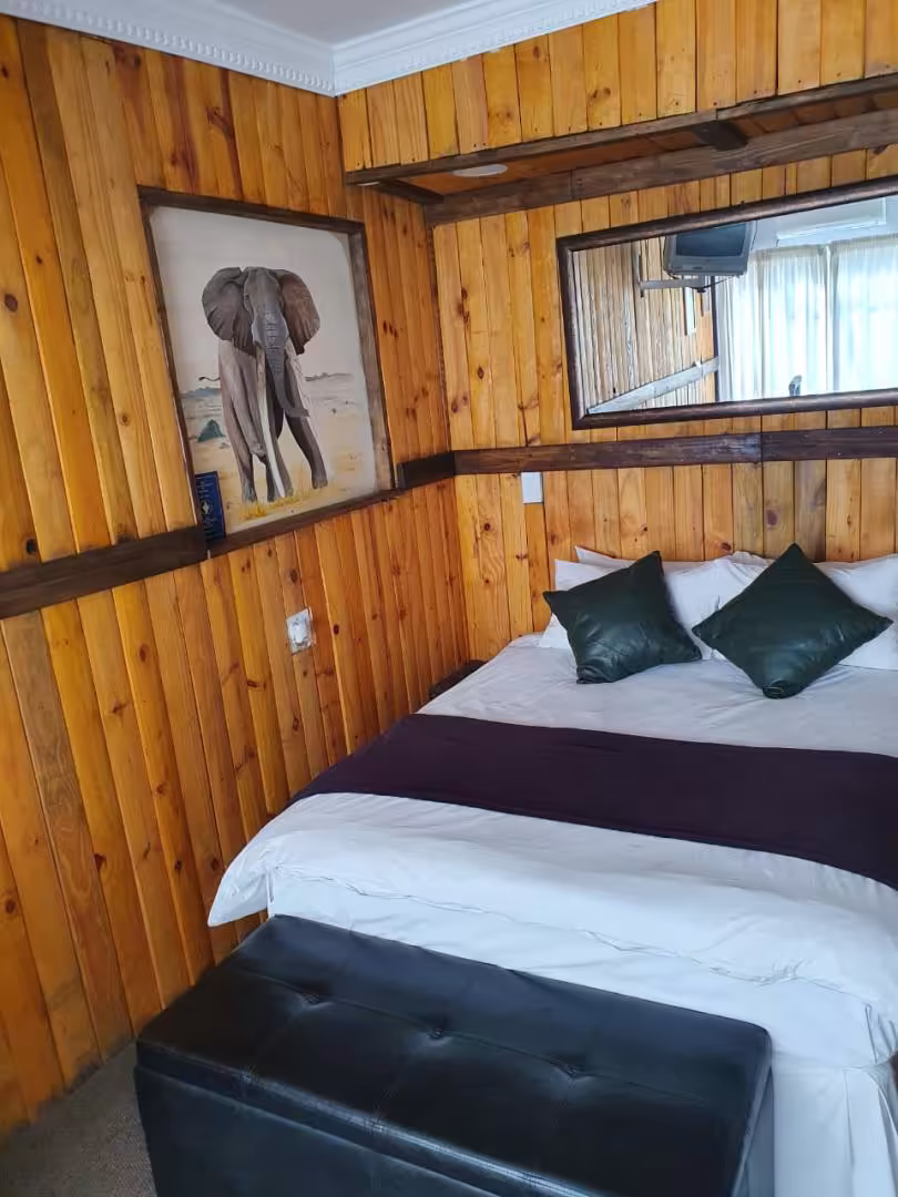 Elephant Rock Inn Self-catering Accommodation in Olifantshoek