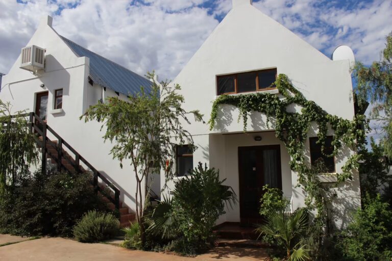 Geluksdam Guest House Accommodation in Olifantshoek