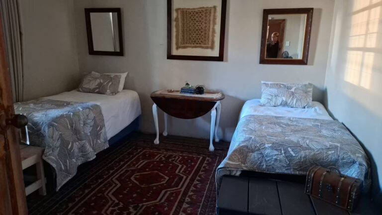 Kalahari Watergat Lodge, Bar & Restaurant in Olifantshoek